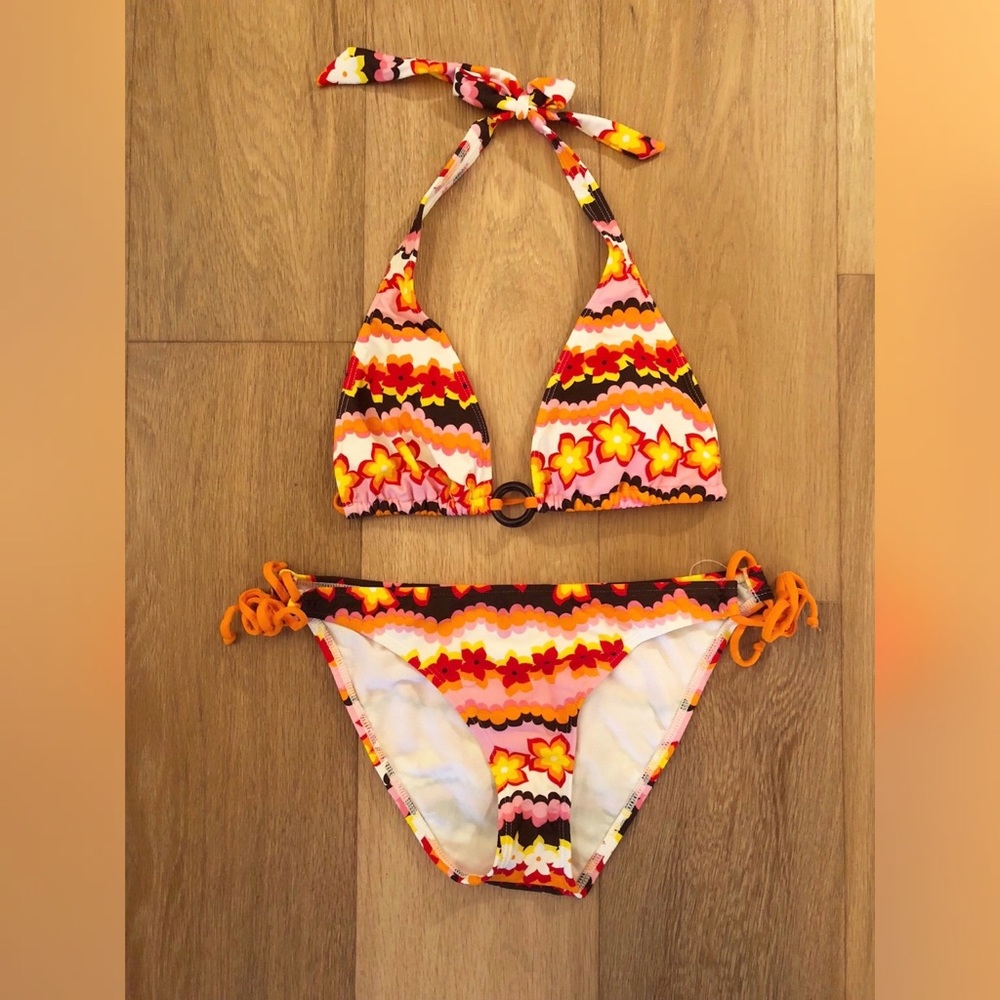 CITRUS 2 Piece Swimsuit White Orange Pink Bikini